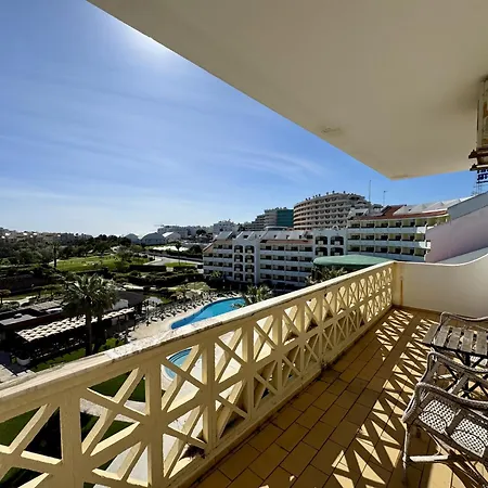 Apartment 8 By Homing *