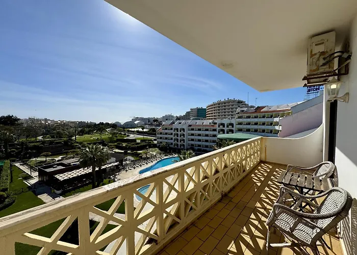 Apartment 8 By Homing *